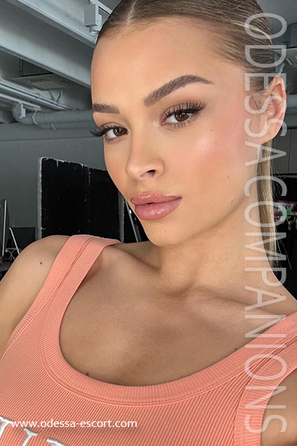 lena, 24 years, Hot Ukrainian Escort
www.odessa-escort.com