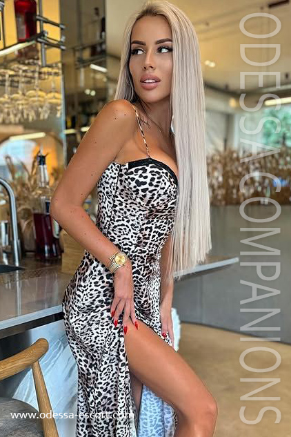 Valentina, 32 years, Hot Ukrainian Escort
www.odessa-escort.com